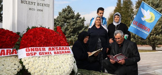 Bülent Ecevit vefatının 10'uncu yılında anıldı