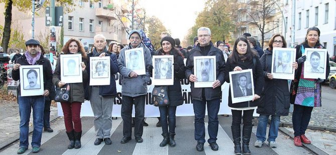 Almanya'da ırkçılığa karşı protesto