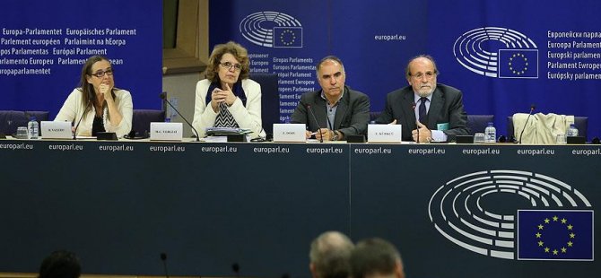 AP milletvekili ile HDP'den ortak basın toplantısı
