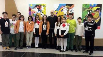 Komedyen Atalay Demirci öğrencilere deneyimlerini anlattı