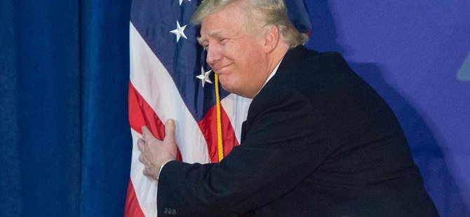 Trump, 92 basamak birden düştü