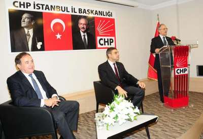 Lois Ayala CHP İstanbul'un 'Perşembe Sohbetleri'nin konuğu oldu