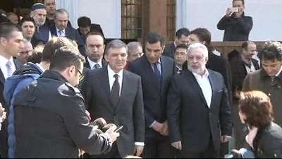 Abdullah Gül: Şu an aktif siyasetin içinde olmayacağım (2)