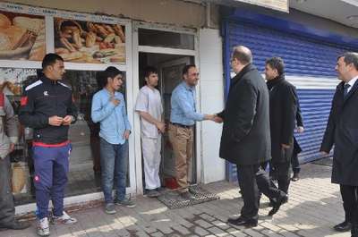 Hakkari Valisi Canpolat'tan sınır kapıları müjdesi