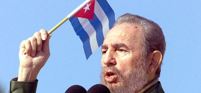 Castro'nun adı sokaklara verilemeyecek, heykeli dikilemeyecek