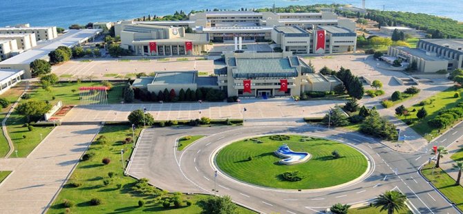 Deniz Harp Okulu Kışlası imara açıldı