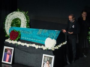 Usta oyuncuya son veda