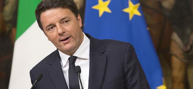 İtalya’da Başbakan Renzi istifa etti