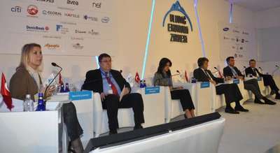 (Fotoğraflı Bülten Dağıtımı) 2- Liderlerin global ajandası tartışıldı