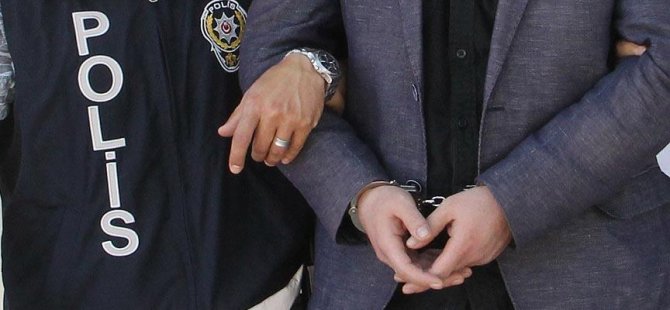 Polis otosunda tecavüz