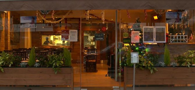 Türk restoranından evsiz ve yaşlılara bedava Noel yemeği