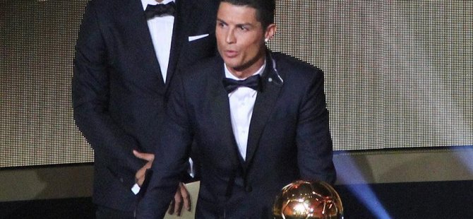 Altın Top Ödülü, 4. kez Ronaldo'nun