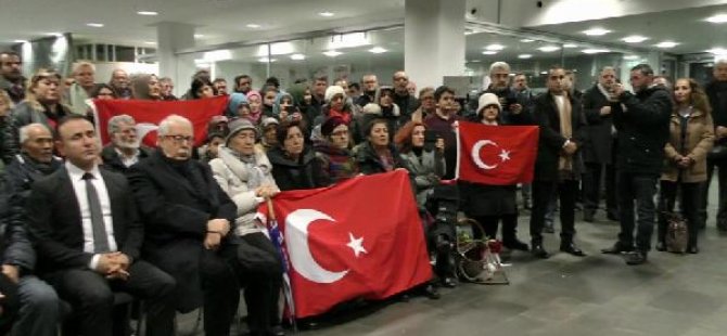 Beşiktaş'ın kardeş Alman belediyesi, terör kurbanlarını andı