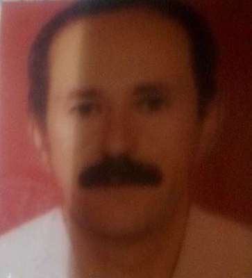 Çekiçle yaralayan arkadaşının elinden kurtulmak isterken düşüp öldü
