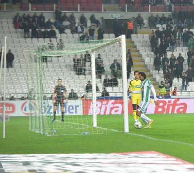 Konyaspor Başkanı Şan: Şota'nın yaptığını herkes yapmaz