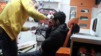 Sinyalizasyon lambaları arızalı kavşakta kaza: 5 yaralı
