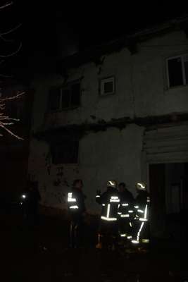 Baca yangını 3 kişiyi hastanelik etti