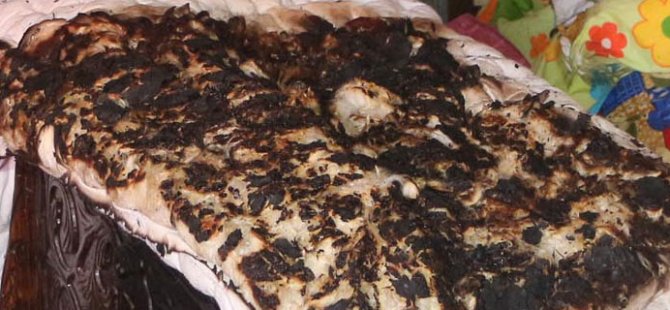 Yastık içerisine gizlediği 28 bin lirası yandı