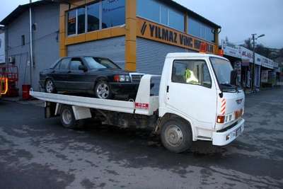 Ücrettte anlaşamadığı çekici sürücüsünü bıçakladı
