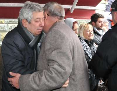 Köpeklerin parçaladığı Erinç gözyaşlarıyla toprağa verildi