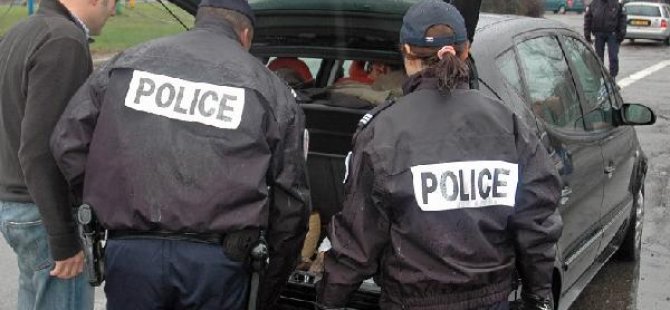 Polis havai fişek denetimine başladı