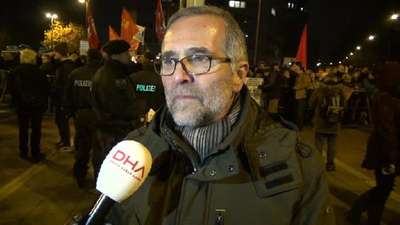 KÖLN AŞIRI SAĞCILARIN YÜRÜYÜŞÜ ENGELLENDİ