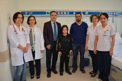 Iraklı genç, annesinin böbreğiyle hayata tutundu