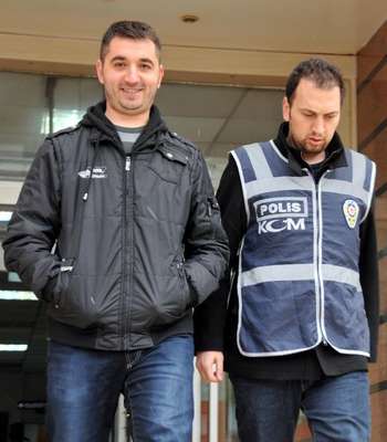 Rektörü terör örgütü üyesi diye dinlemişler