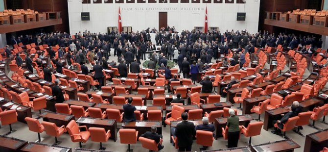 Teklifin ilk 2 maddesi kabul edildi