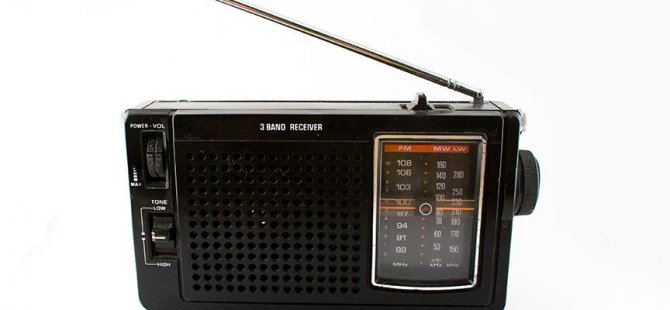 Ülkede FM radyo yayınına son verildi