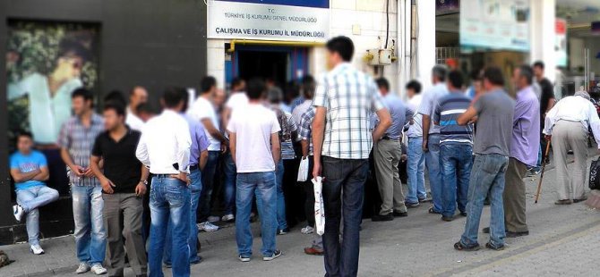 İŞKUR'dan 12 bin kişiye yurt dışında iş