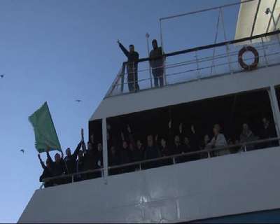 Çanakkale yolundaki Mavi Marmara gemisi İstanbul'da...