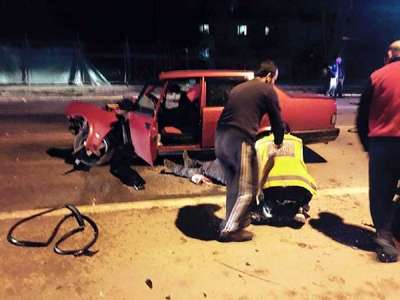 Adapazarı'nda 3 araçlı zincirleme kaza: 3 ağır yaralı