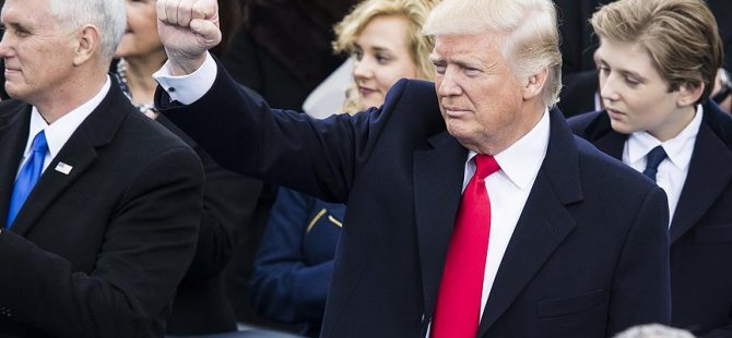 Trump’ın oğluyla alay eden yazar, işten çıkarıldı