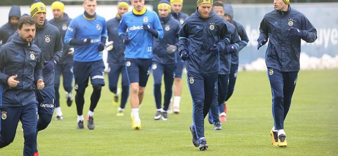 Fenerbahçe lideri konuk edecek