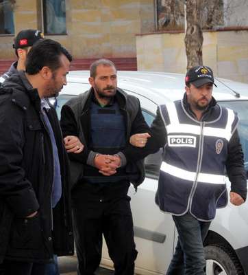 5 çocuk annesi kadının öldürülmesinde 'yasak ilişki' çıktı (2)