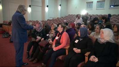 Ev kadınlarına "akılcı ilaç" kullanımı için eğitim