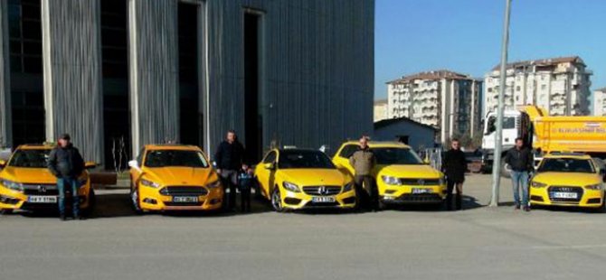 Lüks taksilere kimse binmek istemiyor
