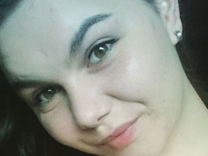 Almanya'da sigara içmek için çıkan genç kız donarak öldü