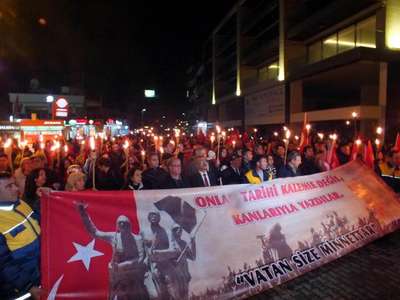 Marmaris'te Çanakkale şehitleri anıldı