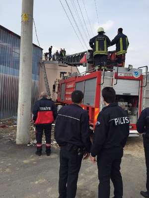 Baca temizlerken elektrik akıma kapıldı