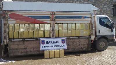 HAKKARİ'DE 4 TON KAÇAK KUYRUK YAĞI ELE GEÇİRİLDİ