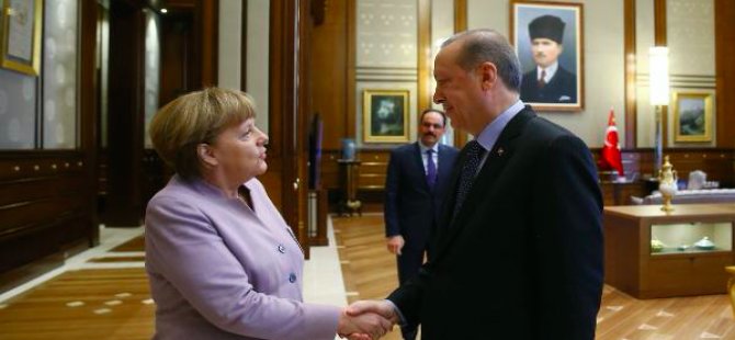 Merkel, Türkiye maratonuna başladı