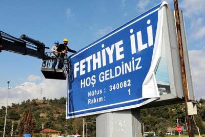 Fethiye'ye temsili il tabelası