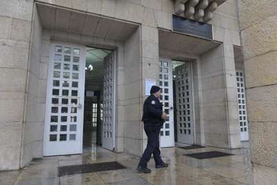 MİT TIR'LARINI DURDURAN ASKERLERİN DURUŞMASI ERTELENDİ