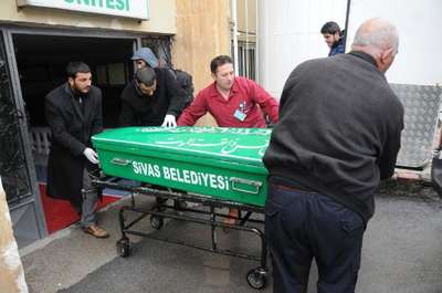 Cezaevinde 'pembe oda' cinayeti, 3 santimlik bıçakla işlendi (2)