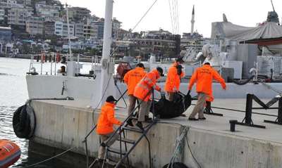 Denizdeki cesedi turistler farketti