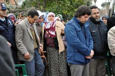 Kazada ölen polis memuru son yolculuğuna uğurlandı