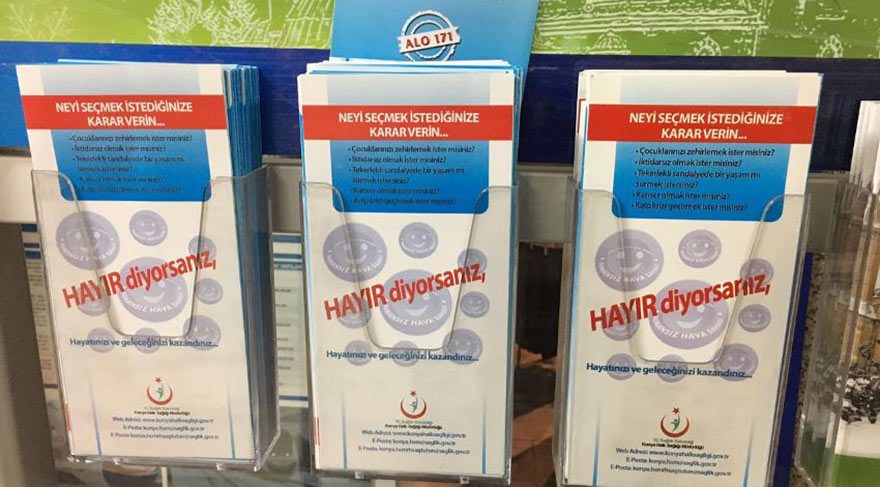 Konya'da 'sigaraya hayır' afişleri toplatıldı
