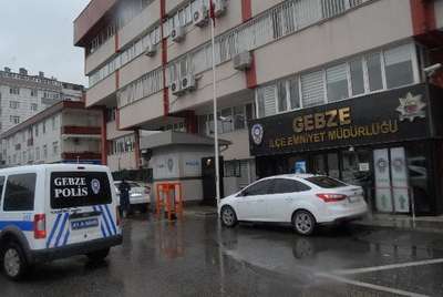 Otomobilde ele geçirilen silah ve mühimmatla ilgili Emniyet ve MİT alarma geçti
